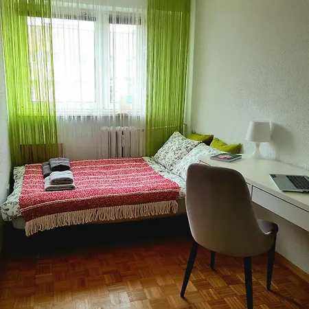 Apartman Wygodny Dwupokojowy Pomiedzy Lotniskiem A Centrum